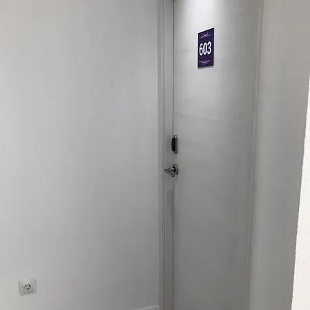Boutique Centro Bbb Auto Check In Hotel
