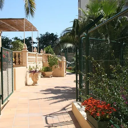 Palm Court Appartement