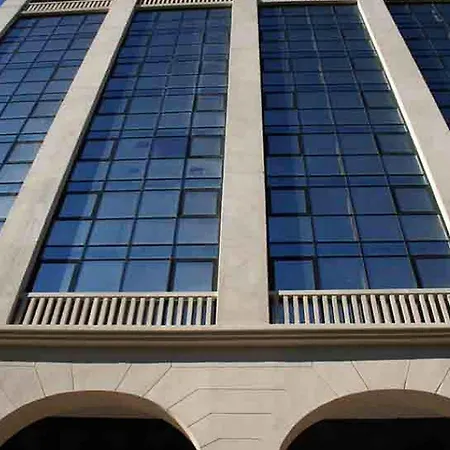 Magic Atrium Plaza Apartment