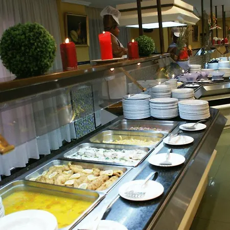 Vegas Hotel 2*