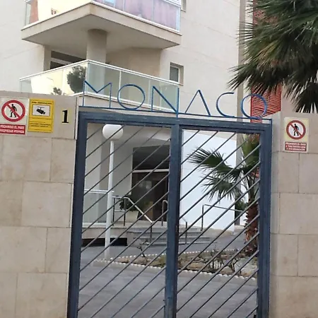 Emperatriz Apartment *