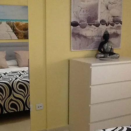Emperatriz Apartment