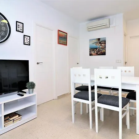 Tugar 4-7 Apartment *
