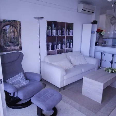 Cornelia Appartement *