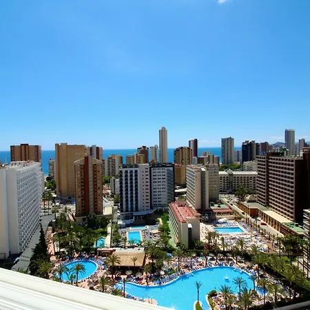 Gemelos 22 3-18-b Levante * Benidorm
