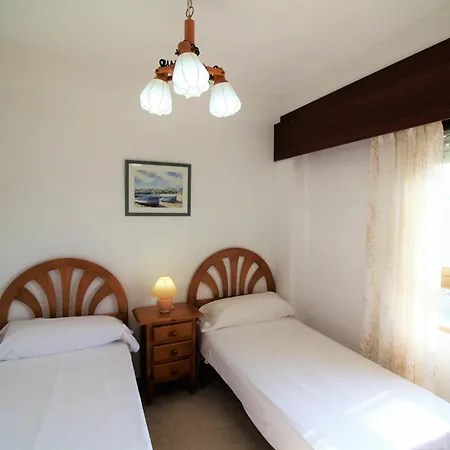 Gemelos 4-14-e Apartment