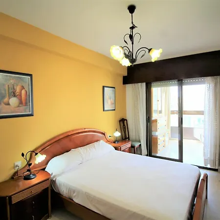 Gemelos 4-14-e Apartment *
