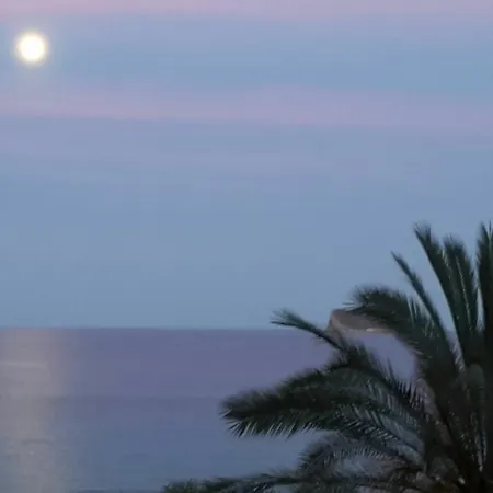 Holiday home Sea Dreams House *