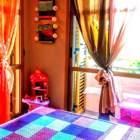 Apartment Deluxe Garden Flat Near Terra-Mitica *