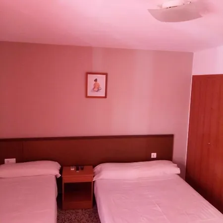 Hotel Iris *
