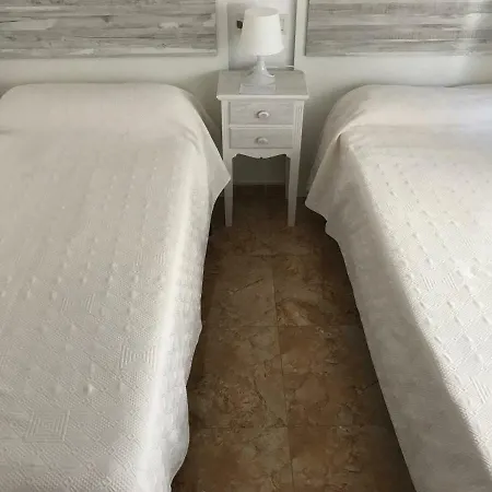 Levante Trip - Family Apartment