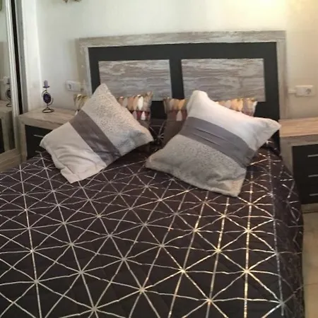 Avenida Del Mediterraneo Apartment
