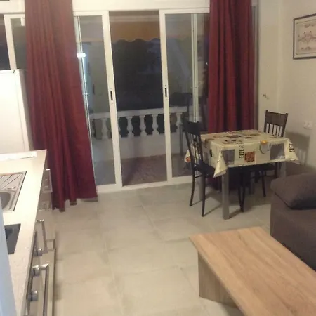 Apartment La Siesta Casa Jenni Benidorm
