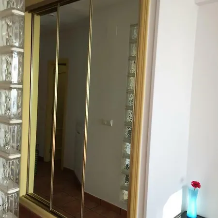 Triton 10a Apartment *