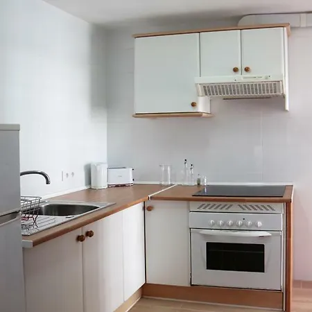 Carlos V Levante Apartment *