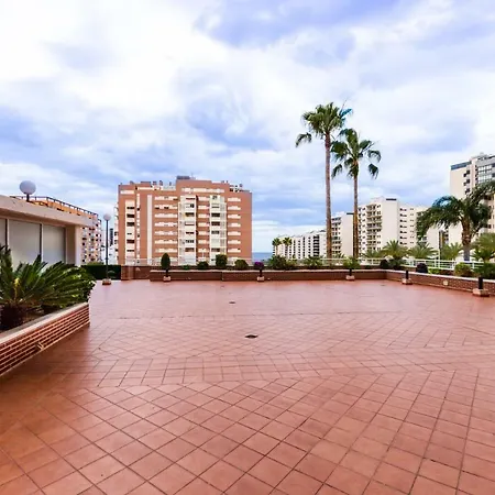 Hola Apartment *