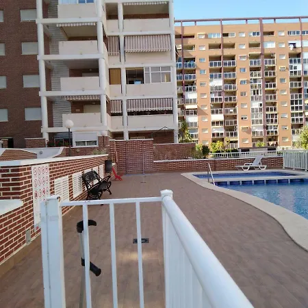 6 Carrer Llevant Apartment