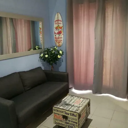 Apartamento Primera Linea De Playa Marina Benidorm