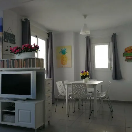 Apartment Apartamento Primera Linea De Playa Marina *
