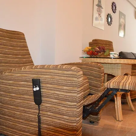 Apartment Emalco Anis Primera Linea