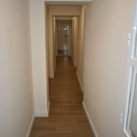 Apartment Alameda Centro Trg