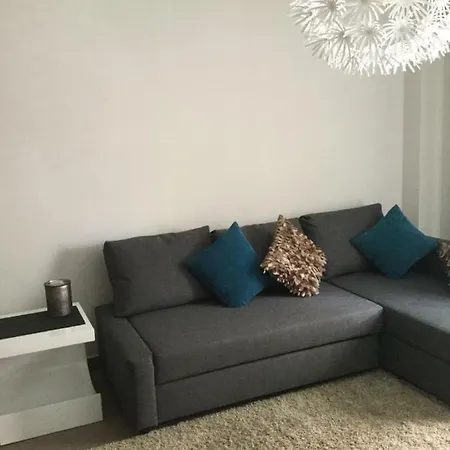 Alcala Apartment *