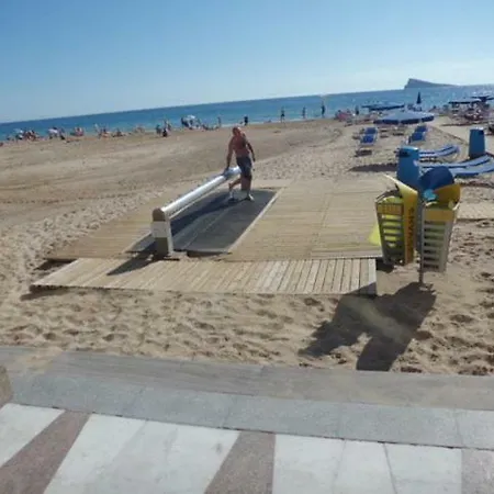 Disponible En Abril-wifi-3hab, 6 Pers, -piscina, Aire Acondi-parking Opcionable Extra * Benidorm