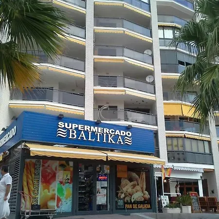 Gemelos 24 * Benidorm