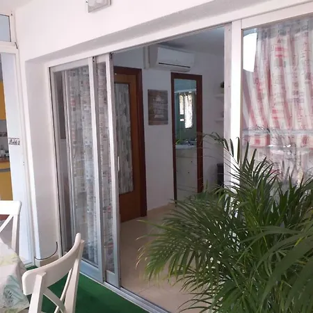 Apartamento Mediterraneo Beach Apartment