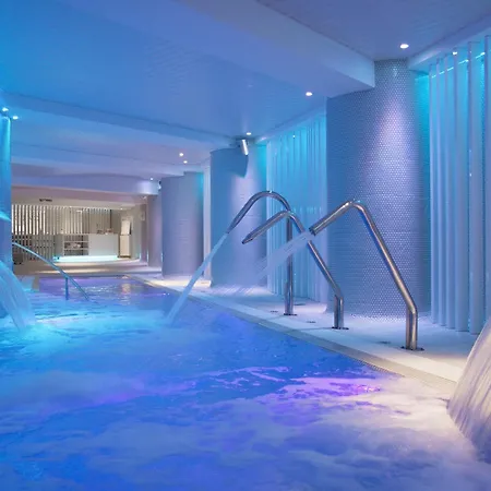 Ambassador Playa Ii Hotel 4*