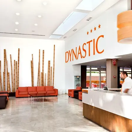& Spa Dynastic Hotel
