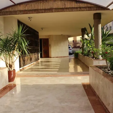 Beferent Las Rocas Apartment