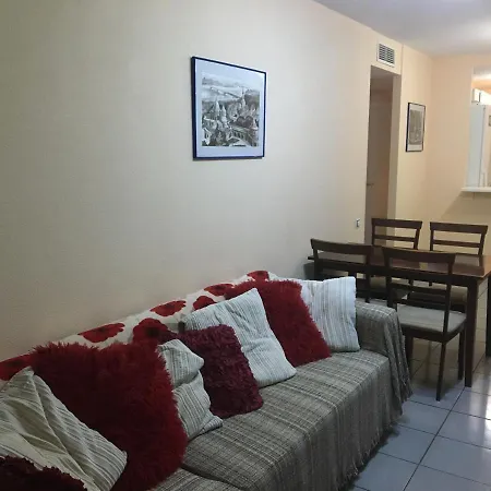 Piso En La Primera Linea Del Mar Con 2