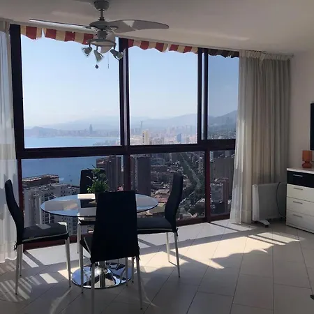 View In Gemelos Xv 아파트