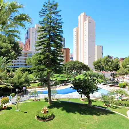 Apartment Play Park 33 *