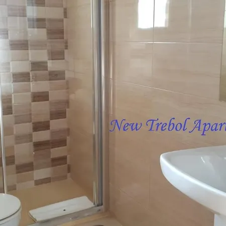 New Trebol Aparthotel