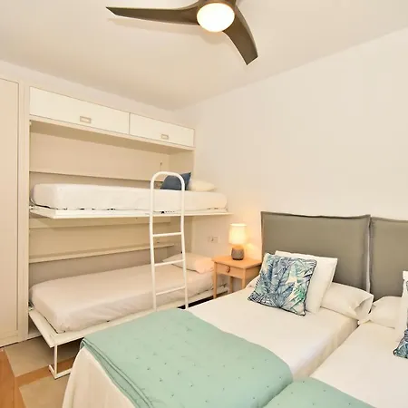 Apartment 70sqm Private Terrace In Front Of The Sea & 107sqm Brand New Benidorm