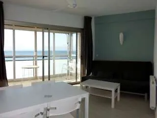Flats Friends Atlantida
