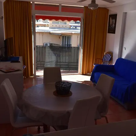 Poniente Turia Trg Apartment *