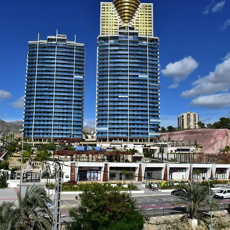 Poniente Turia Trg *