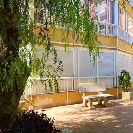 Mediterranean Avenue Apartment Benidorm