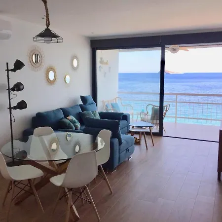 Apartment Av/ Armada Espanola, Ed/ Fernandos, 5, 5º H2 *