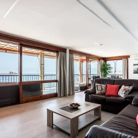Apartment Levante Front Of The Sea Estacha