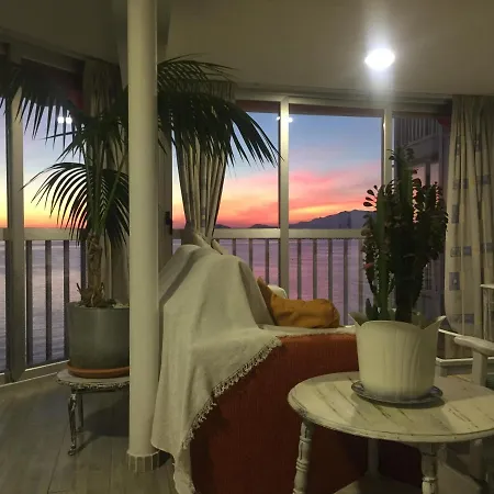 Levante Sea View Apartment *