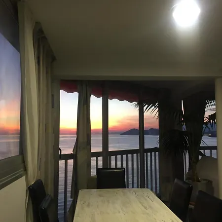 Levante Sea View Apartment