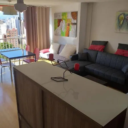 Apartment With Panoramik City, Sea And Park