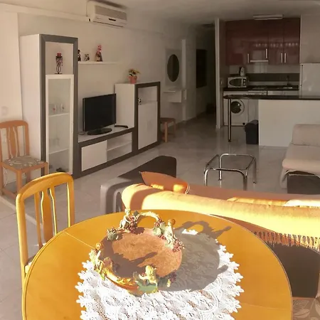 Acacias Levante Apartment
