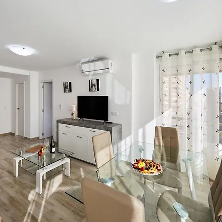 Sonrisa Apartments *