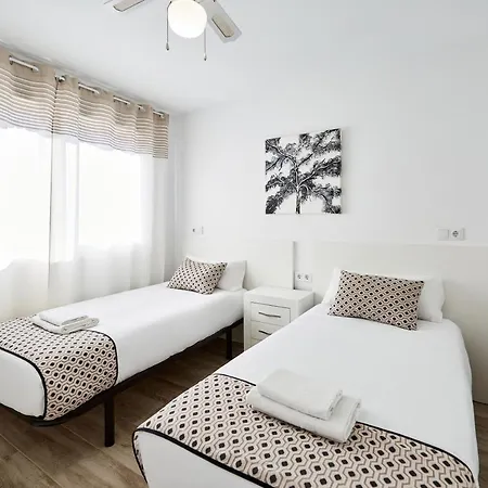 Sonrisa Apartments *