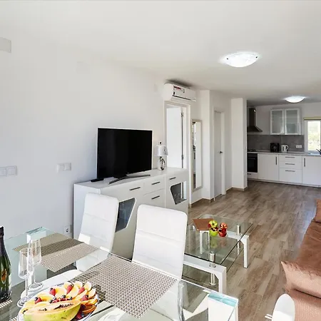 Sonrisa Apartments *